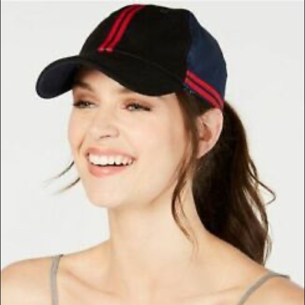Steve Madden Baseball Cap
